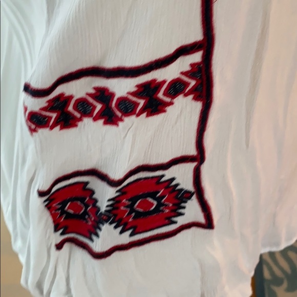 EUC loft tank - Picture 3 of 3